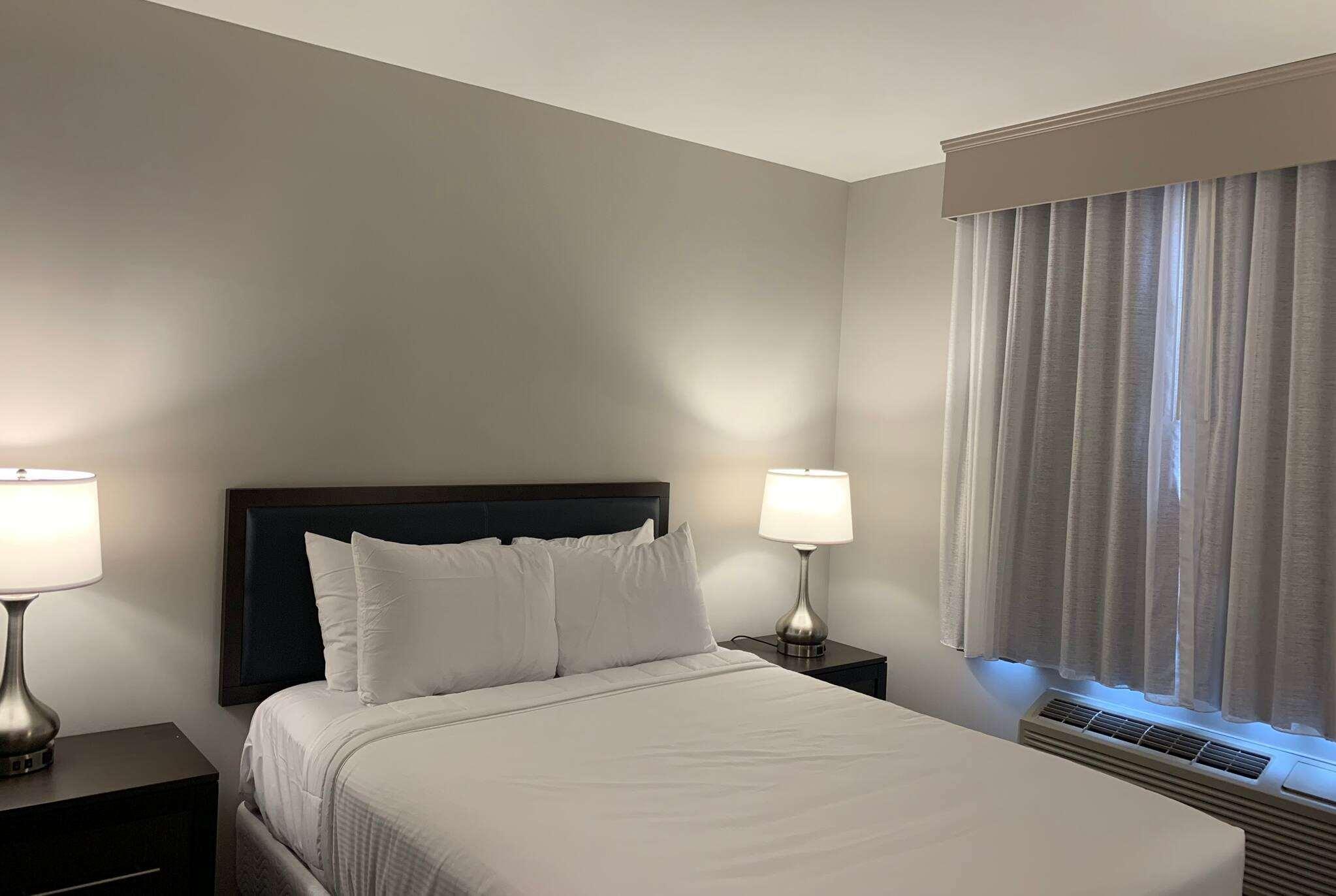 Hotel Wingate By Wyndham Jfk Airport, Far Rockaway Ny New York Exterior foto