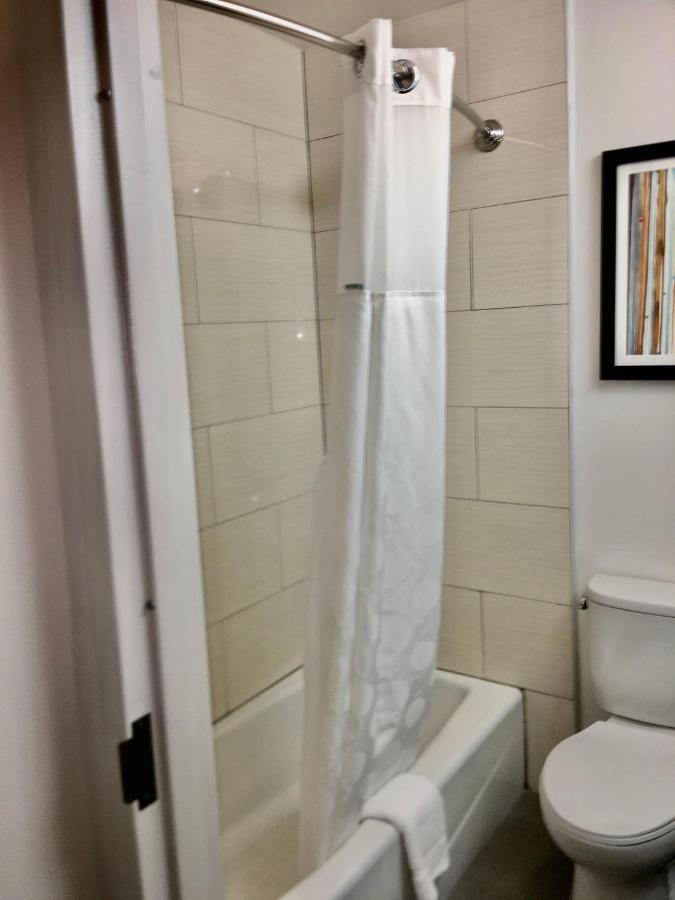 Hotel Wingate By Wyndham Jfk Airport, Far Rockaway Ny New York Exterior foto